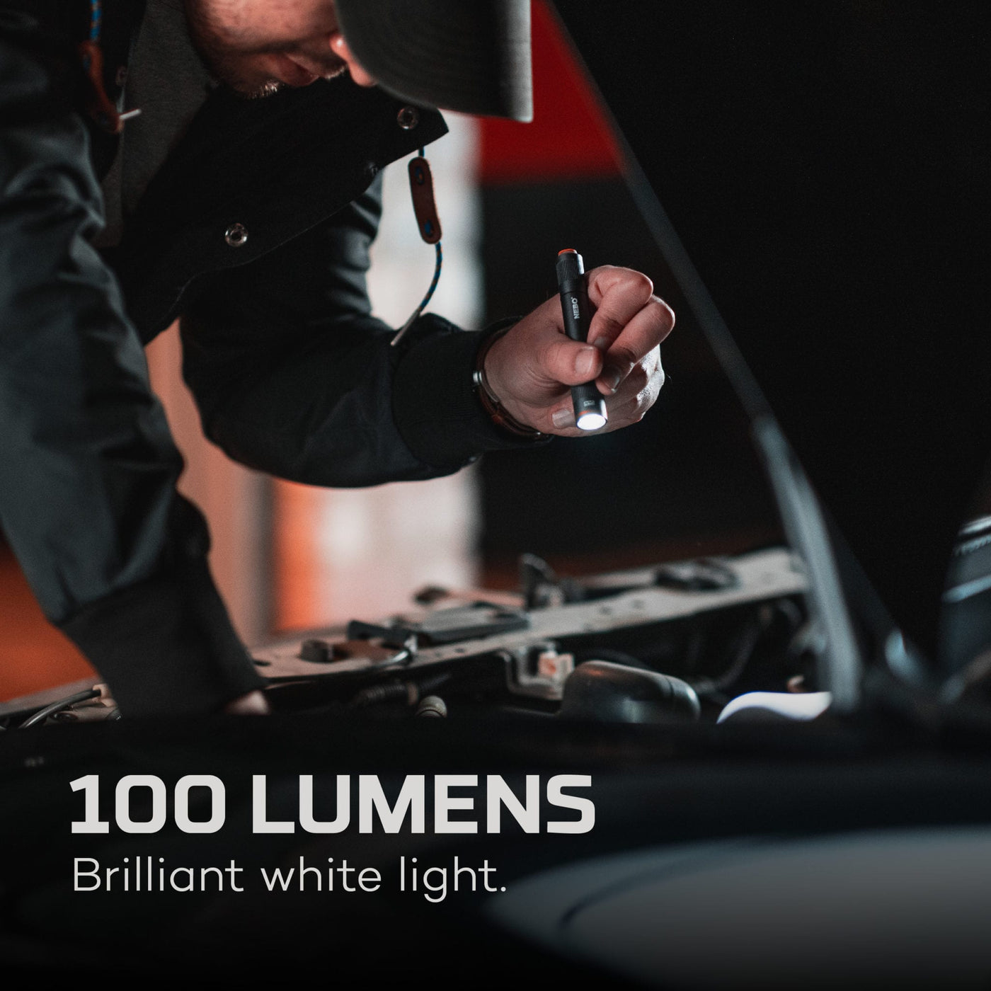 At Nebo Tools, we continually innovate so that we can offer the highest quality LED lighting products at the best price. The Columbo™ 100 torch features a 100 lumen LED, 3 light modes, 4x adjustable zoom, Easy Touch Technology, strong steel clip, and a waterproof (IP67) anodized aircraft-grade aluminium body. The included AAA alkaline batteries allow for up to 4.5 hours of operation.