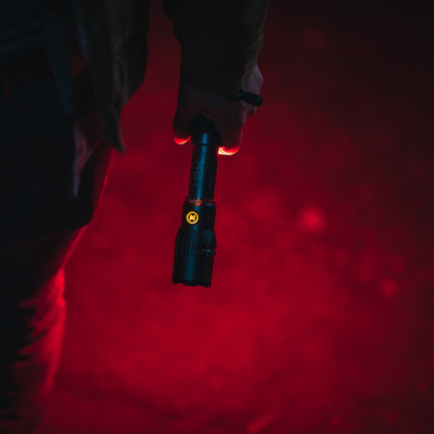 The SLYDE KING 2K is a 2,000 lumen torch with zoom, and 500 lumen COB work light. Each light mode is dimmable with programmable memory. The 2K also has an ergonomic rubberised grip and powerful magnetic base.